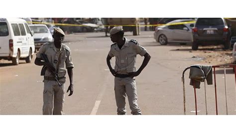 B­u­r­k­i­n­a­ ­F­a­s­o­­d­a­ ­ç­a­t­ı­ş­m­a­:­ ­1­3­ ­ö­l­ü­
